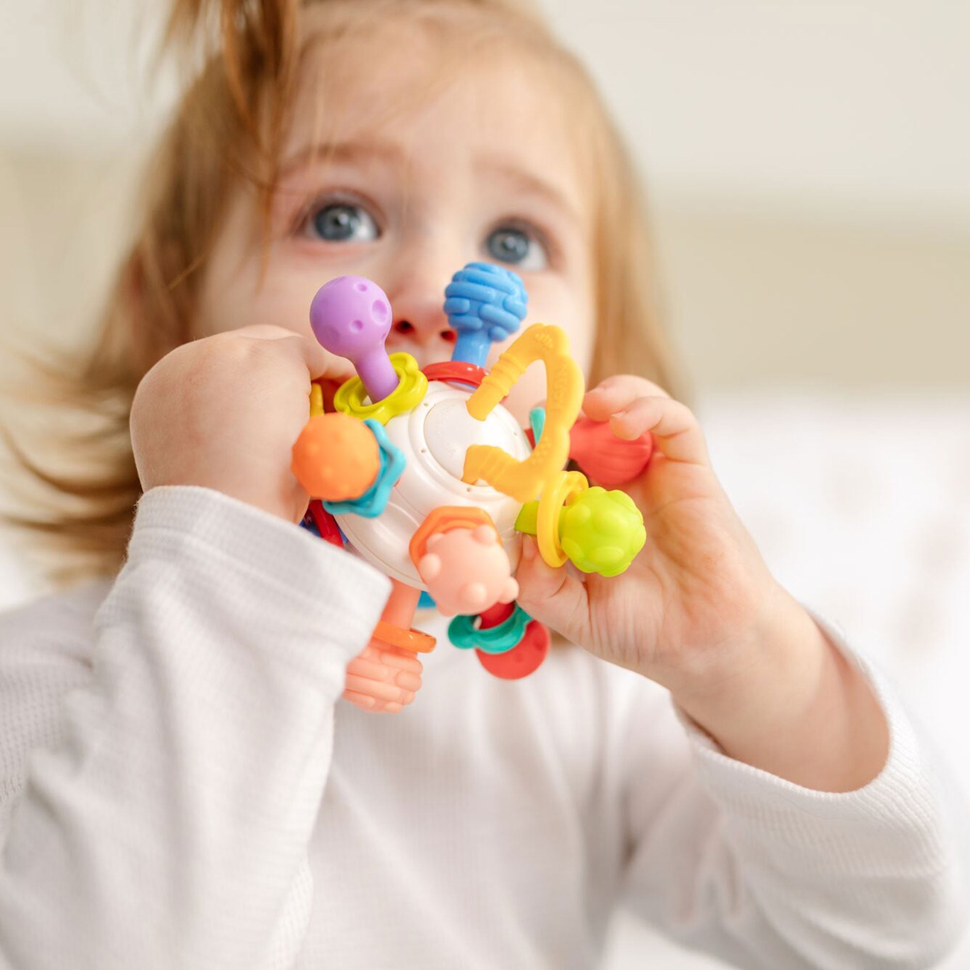 Twist Ball Teether